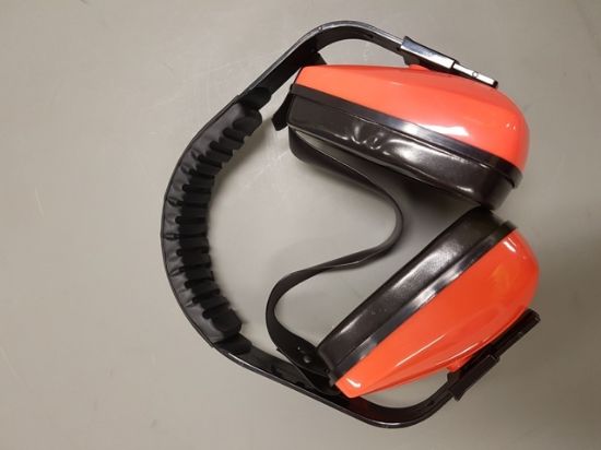 Picture of Earmuffs -Black/Red - Class 5 - standard over head Maxisafe